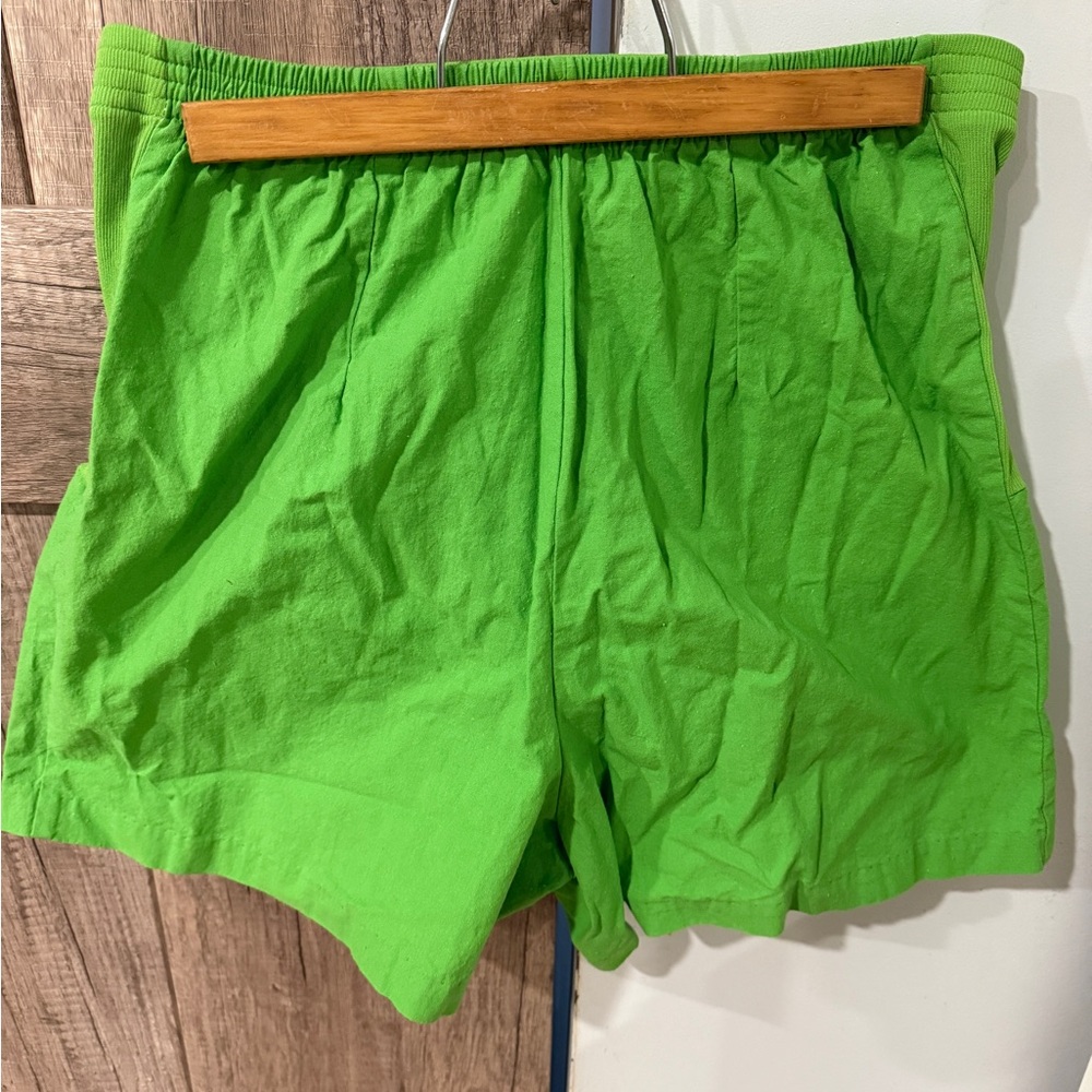 100% Cotton Bright Green Maternity Shorts - Picture 2 of 4